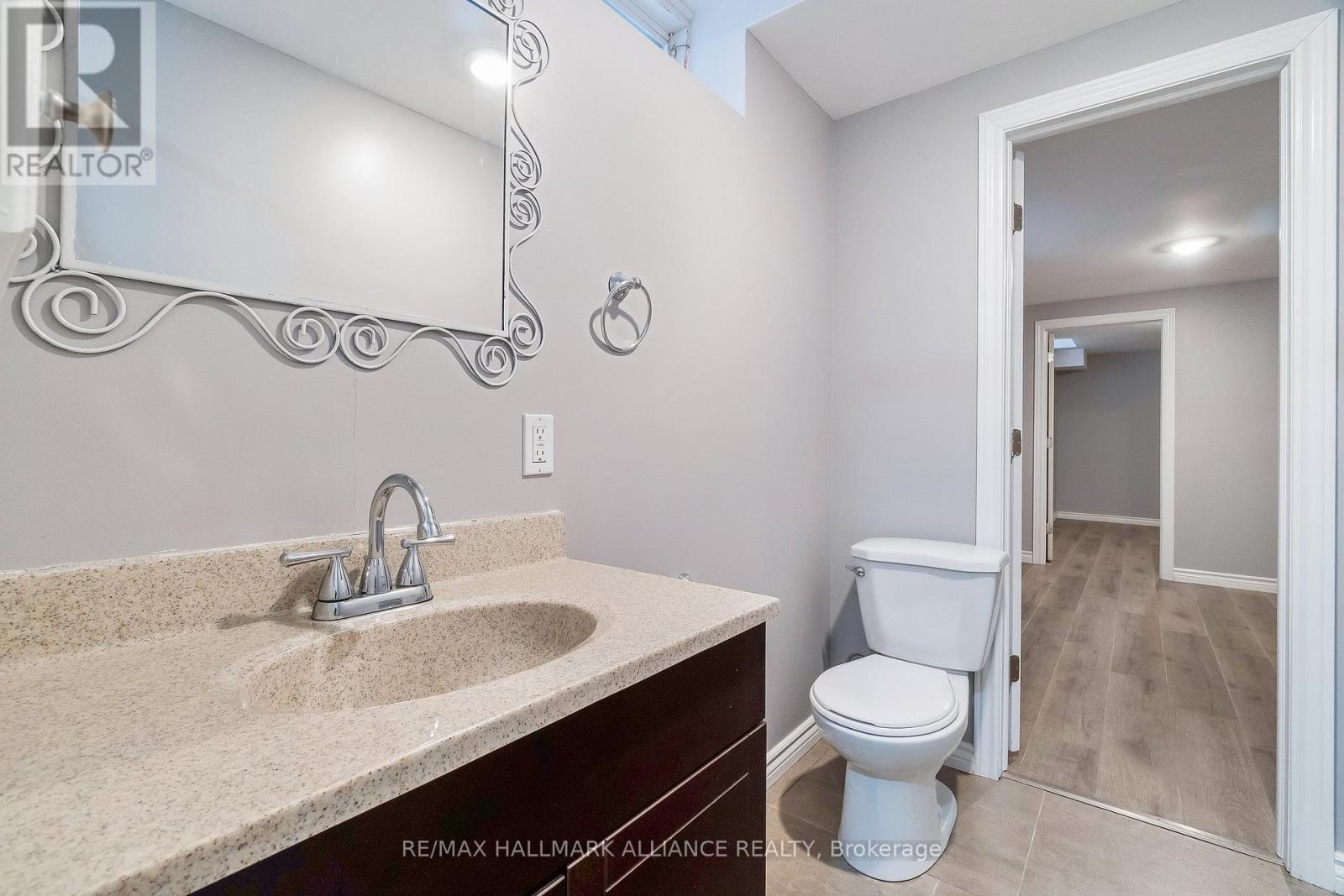 12 Hadfield Circle, Brampton, Ontario  L6R 0N6 - Photo 19 - W12871578