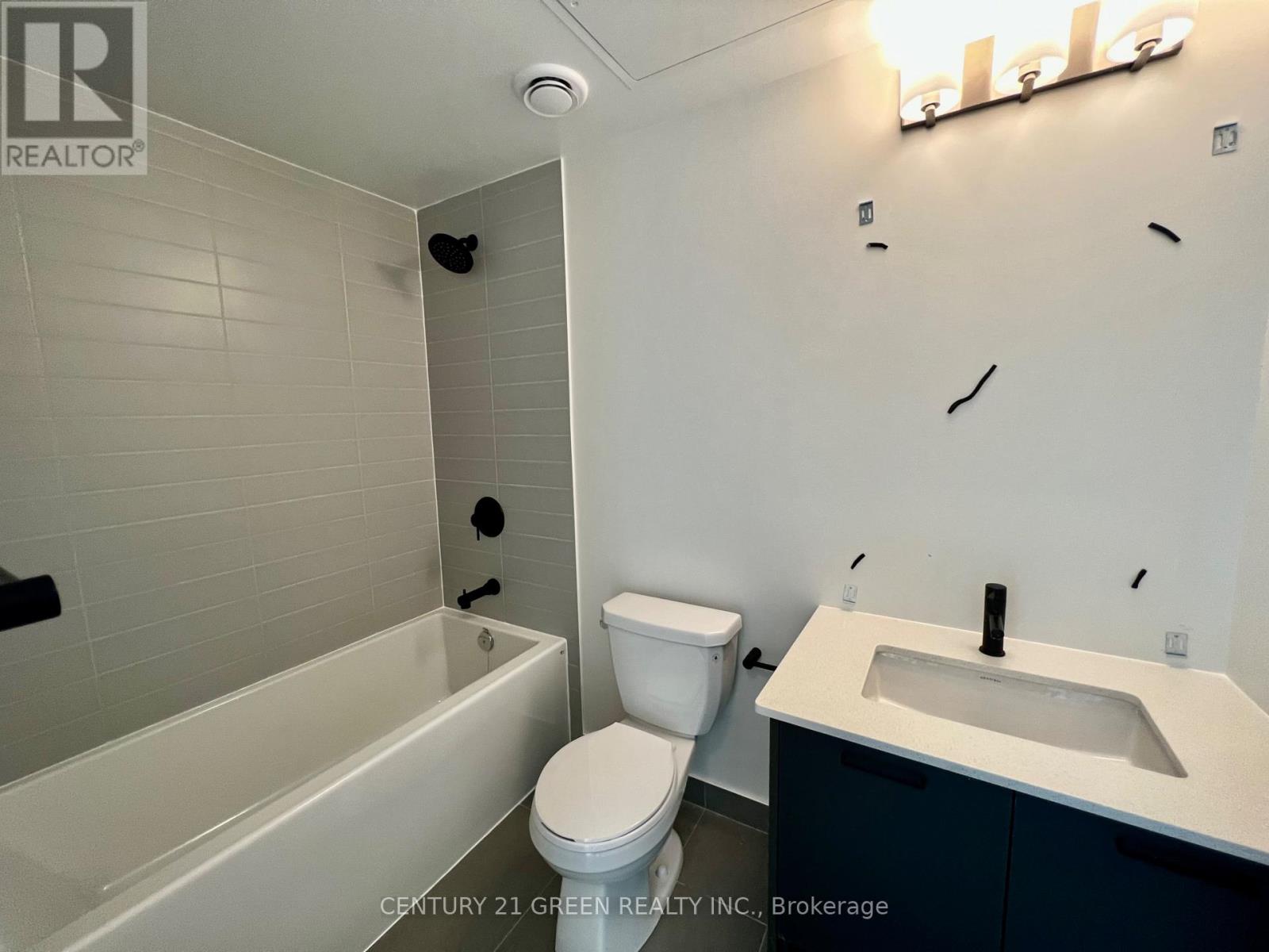 1011 - 2300 St. Clair Avenue W, Toronto, Ontario  M6N 0B3 - Photo 14 - W12871640