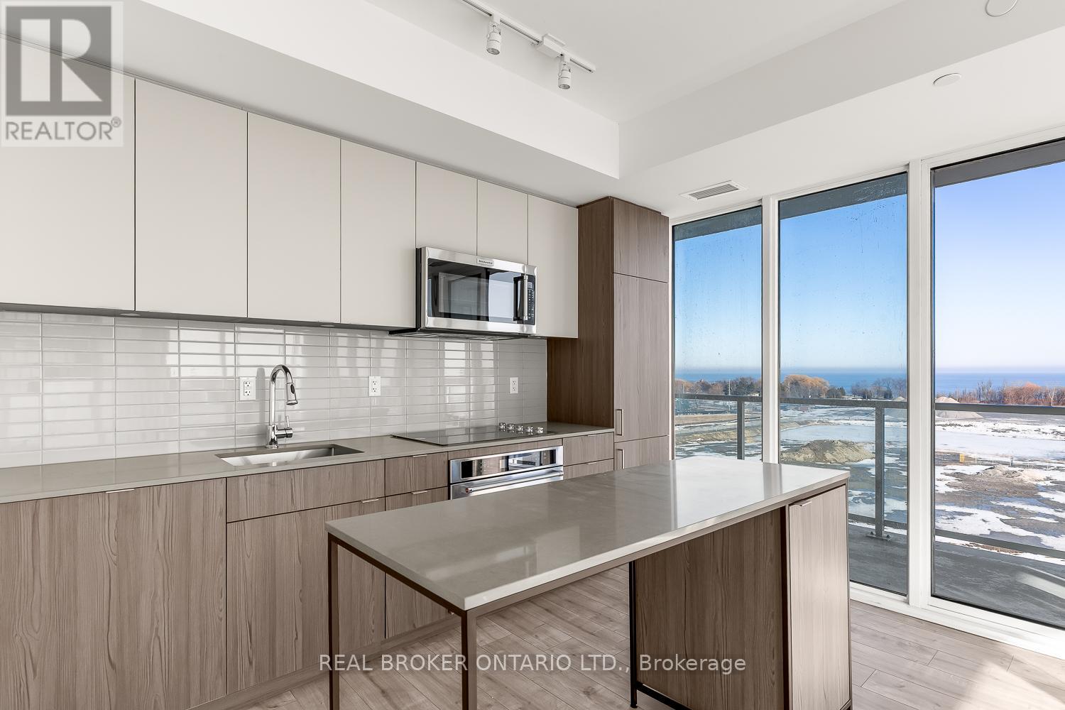 612 - 220 Missinnihe Way, Mississauga, Ontario  L5H 0A9 - Photo 18 - W12871646