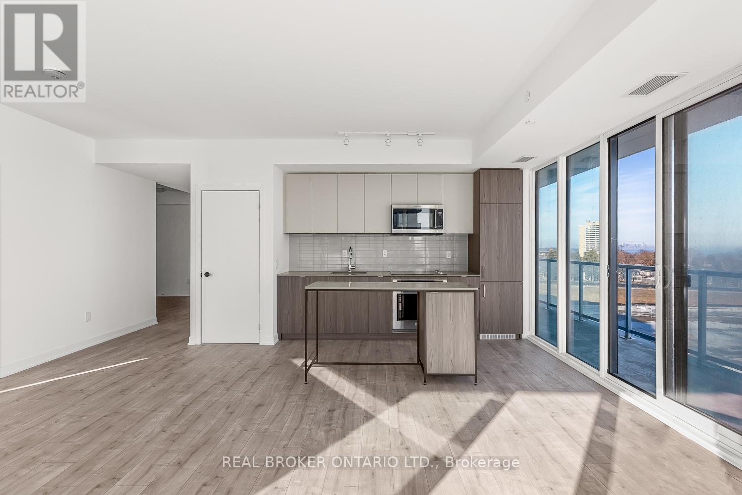 612 - 220 Missinnihe Way, Mississauga, Ontario  L5H 0A9 - Photo 19 - W12871646