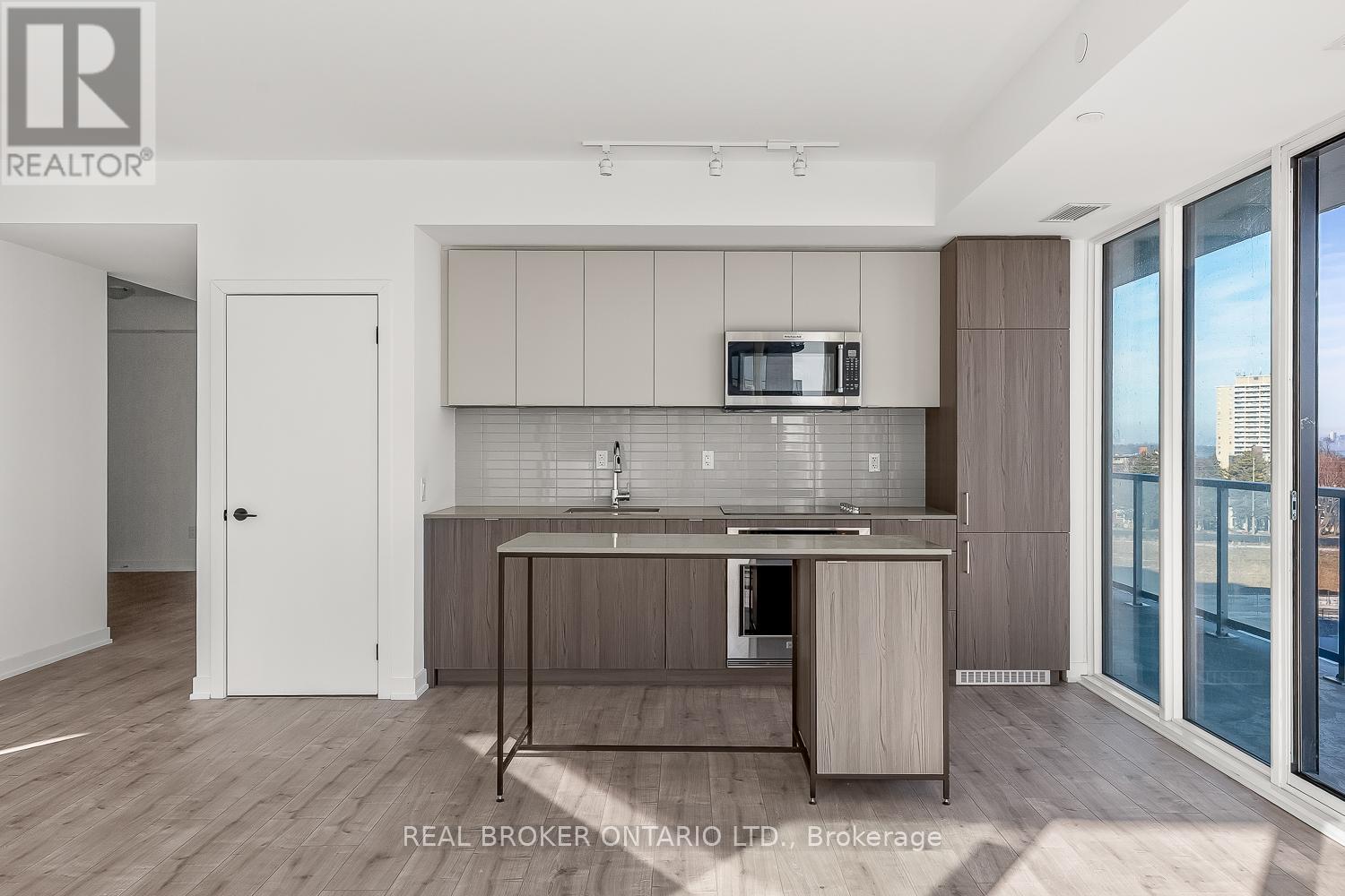 612 - 220 Missinnihe Way, Mississauga, Ontario  L5H 0A9 - Photo 20 - W12871646