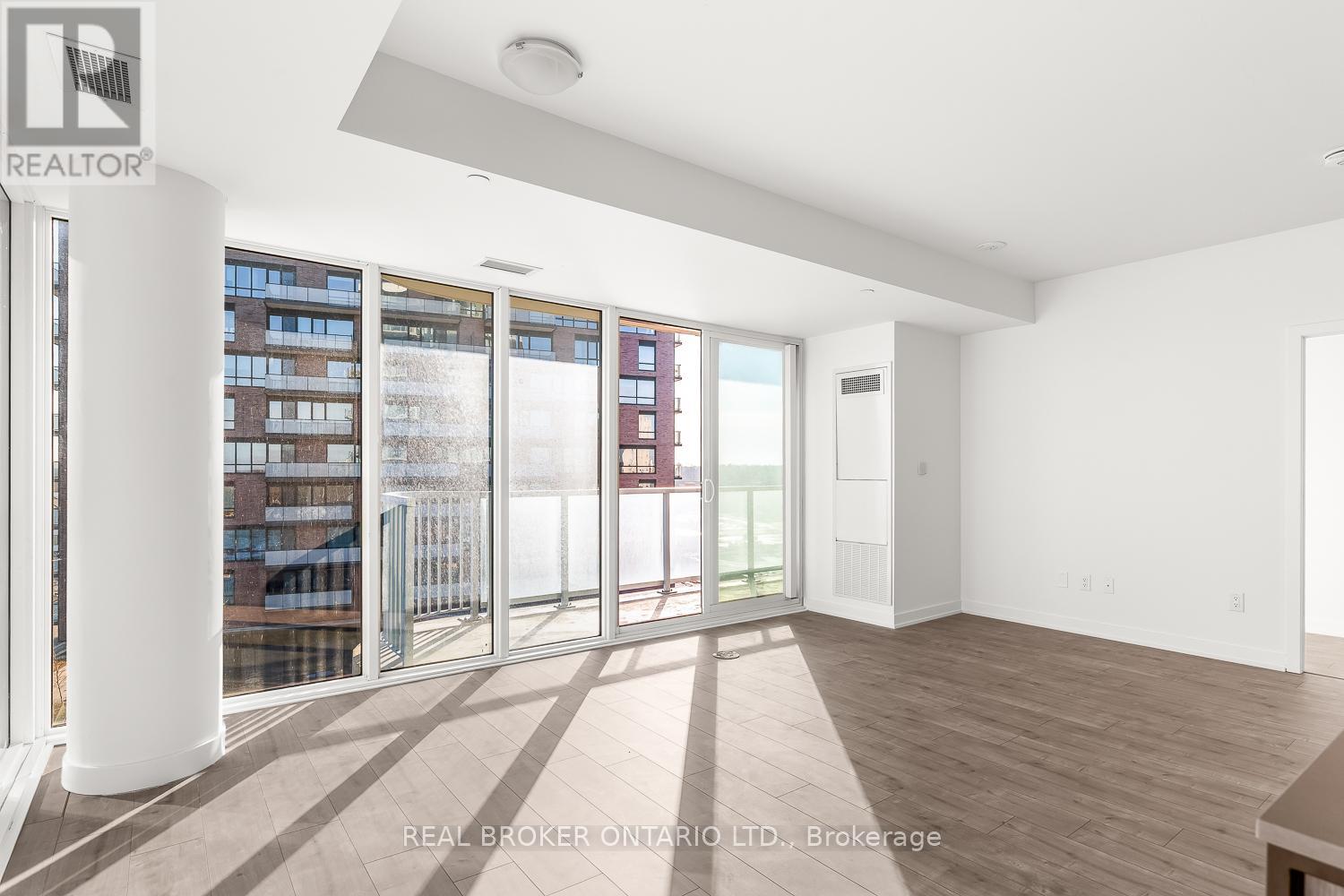 612 - 220 Missinnihe Way, Mississauga, Ontario  L5H 0A9 - Photo 28 - W12871646