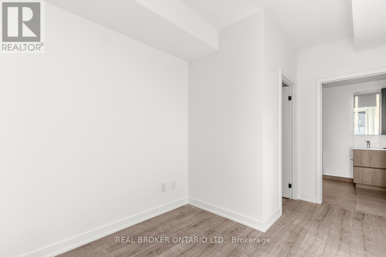 612 - 220 Missinnihe Way, Mississauga, Ontario  L5H 0A9 - Photo 30 - W12871646