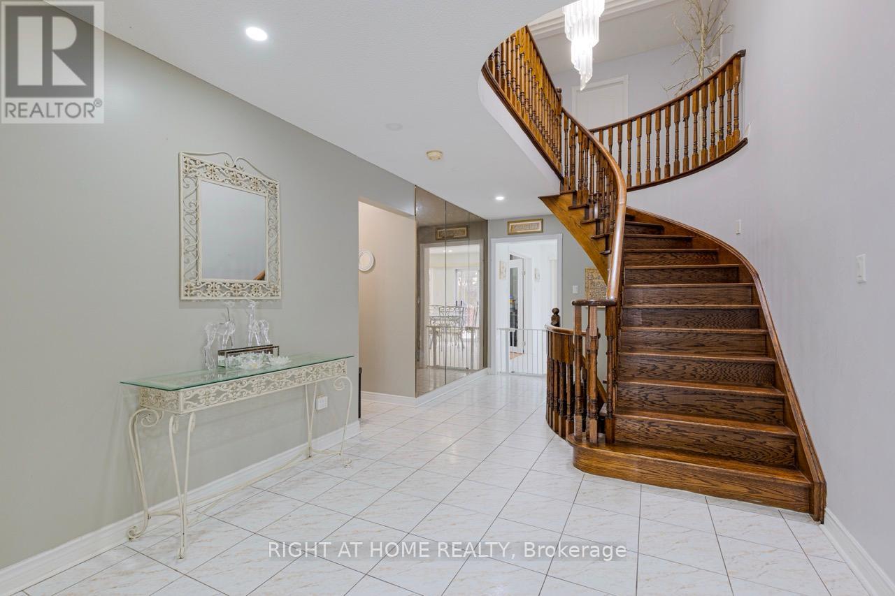 3391 Cajun Crescent, Mississauga, Ontario  L5L 5T8 - Photo 5 - W12871658