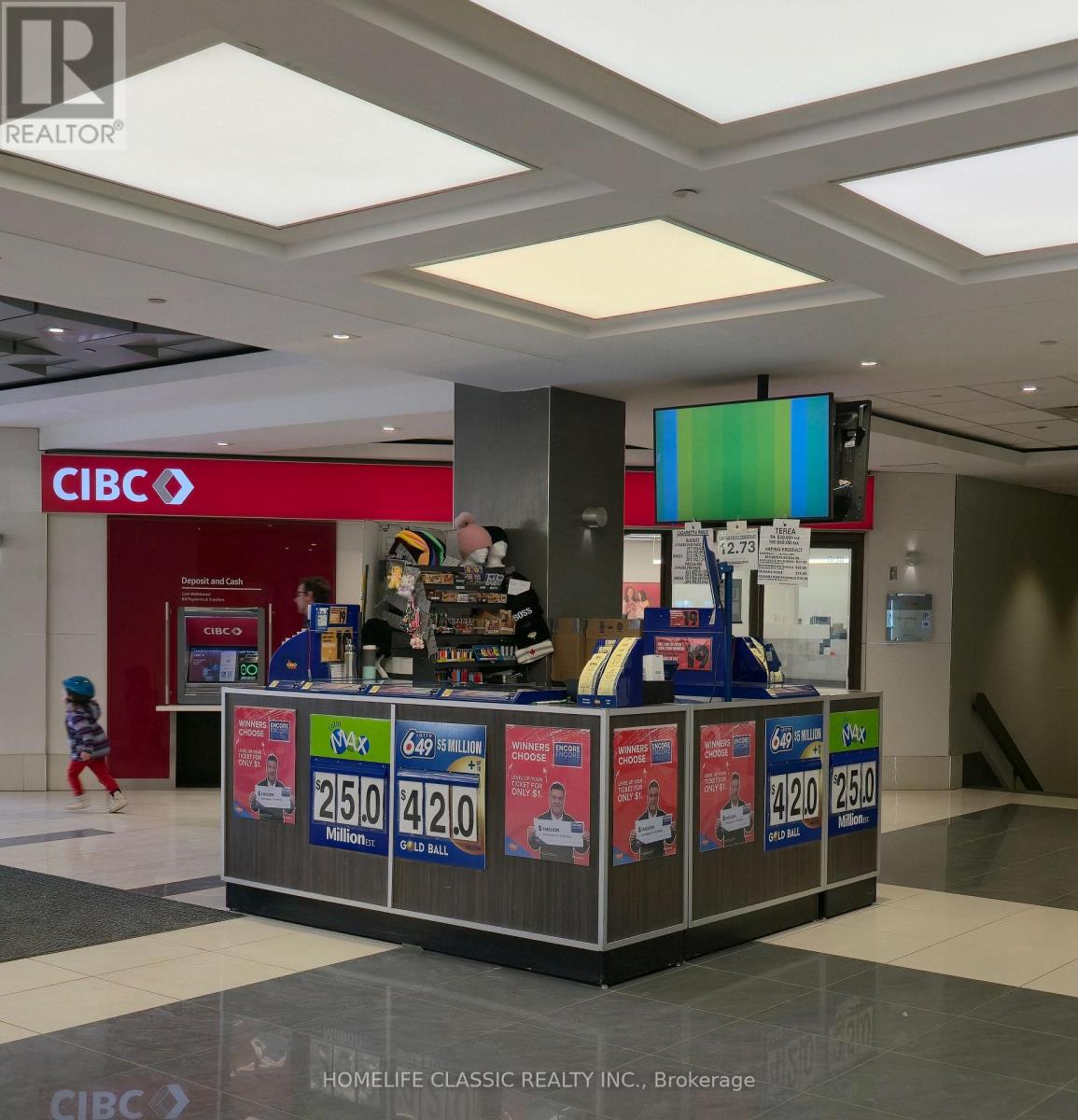 2340 Dundas Street W, Toronto, Ontario  M6P 4A9 - Photo 2 - W12871676