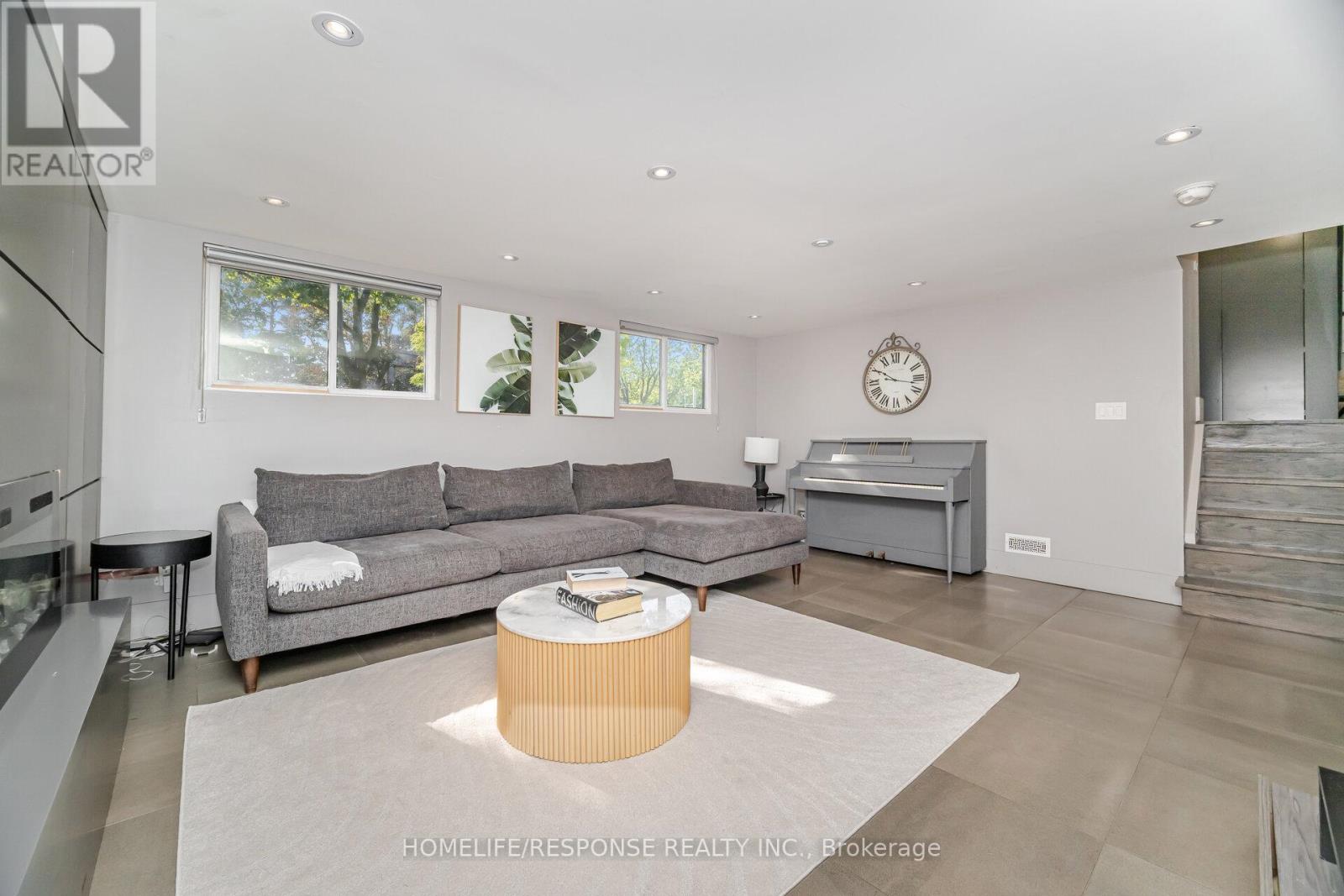 5011 Spruce Avenue, Burlington, Ontario  L7L 1M6 - Photo 26 - W12871678