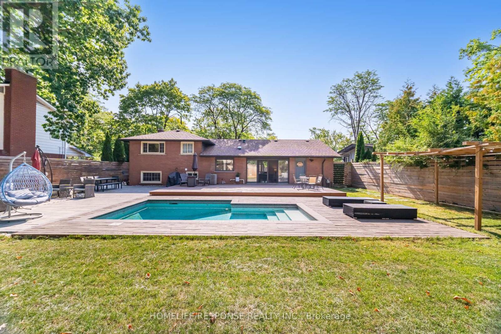 5011 Spruce Avenue, Burlington, Ontario  L7L 1M6 - Photo 40 - W12871678