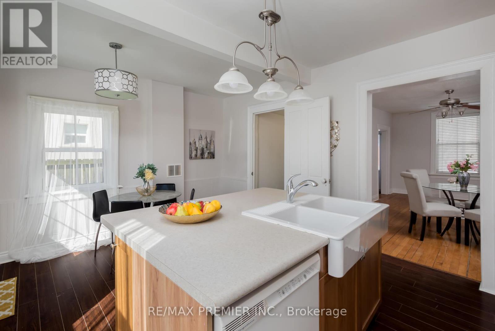 15 Elizabeth Street N, Brampton, Ontario  L6X 1S1 - Photo 21 - W12871682