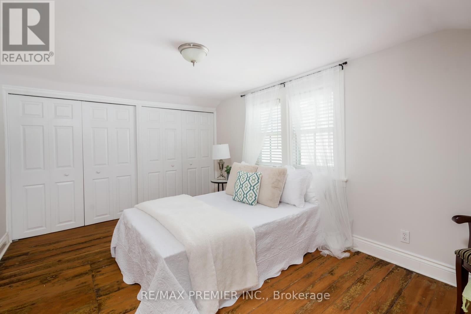 15 Elizabeth Street N, Brampton, Ontario  L6X 1S1 - Photo 26 - W12871682