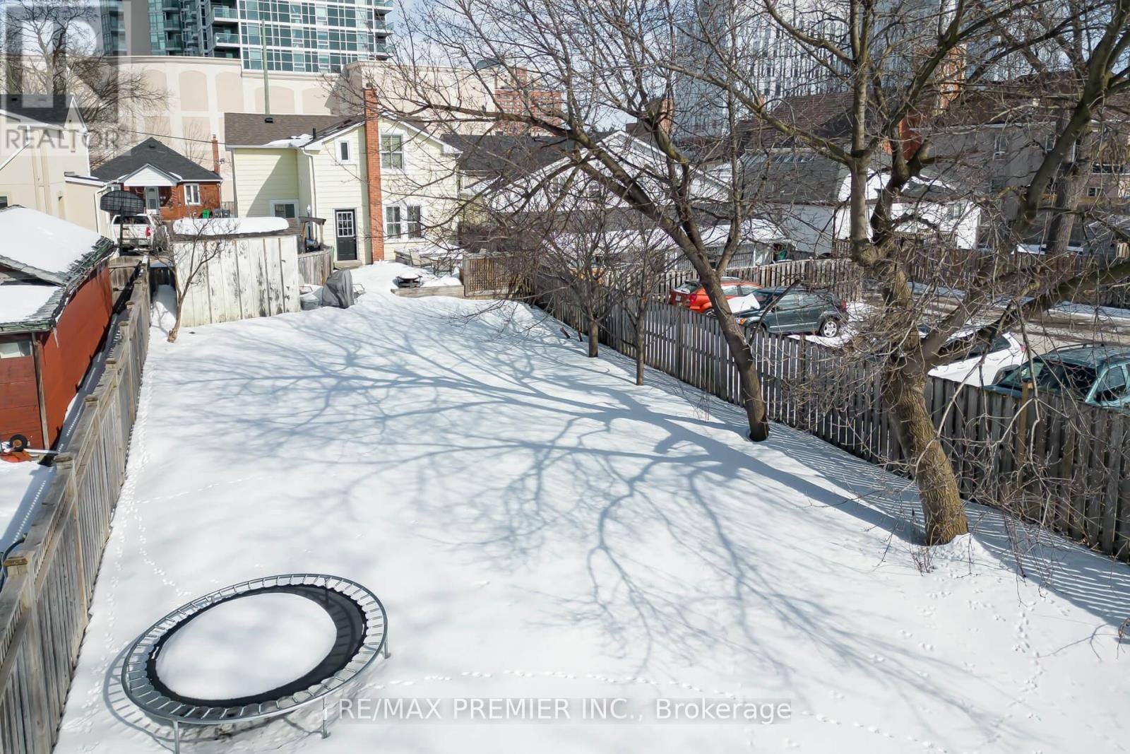 15 Elizabeth Street N, Brampton, Ontario  L6X 1S1 - Photo 38 - W12871682