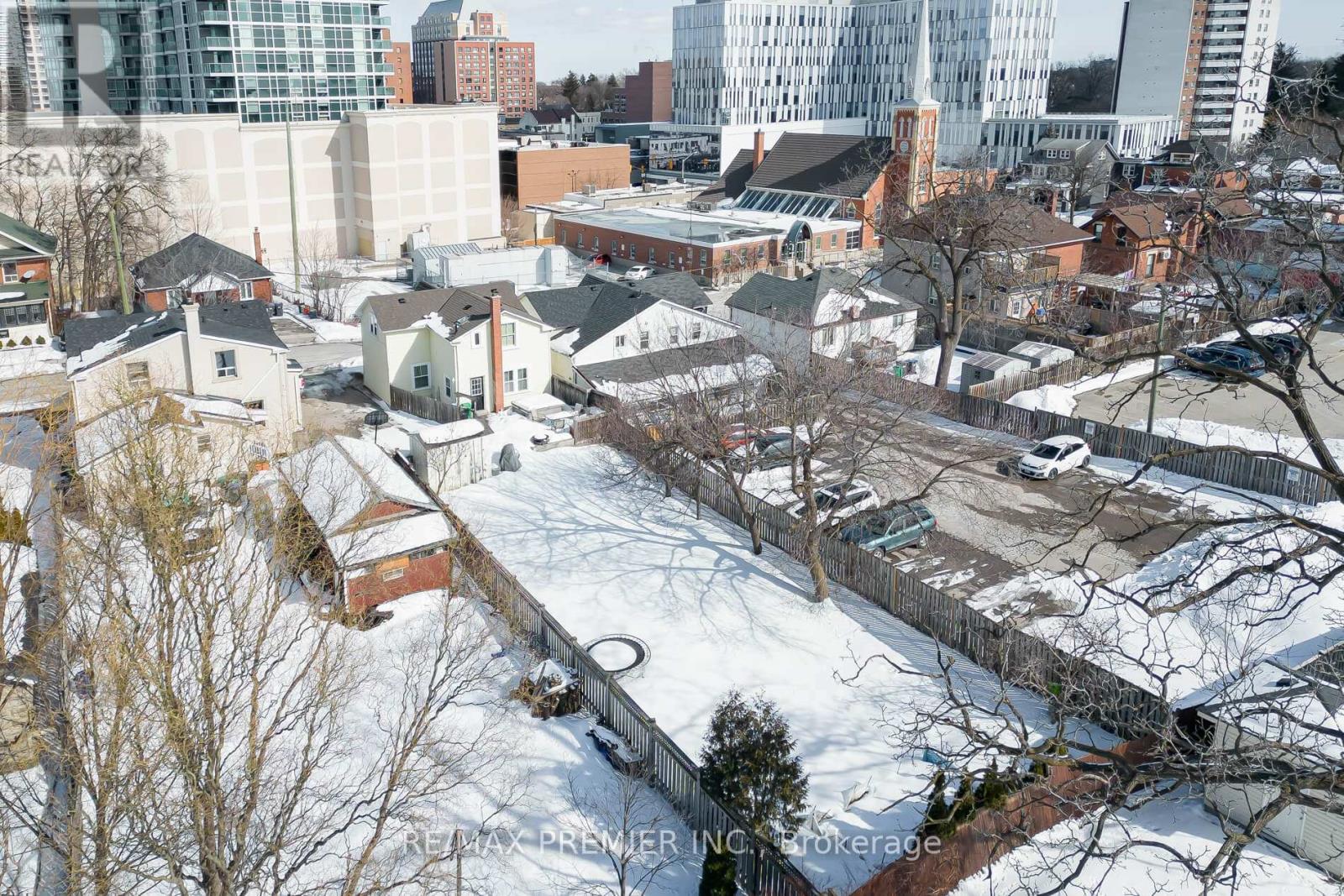 15 Elizabeth Street N, Brampton, Ontario  L6X 1S1 - Photo 39 - W12871682