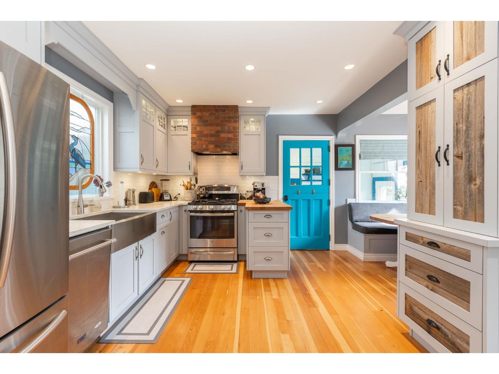 1196 Habgood Street, Surrey, British Columbia  V4B 4W9 - Photo 8 - R3098443