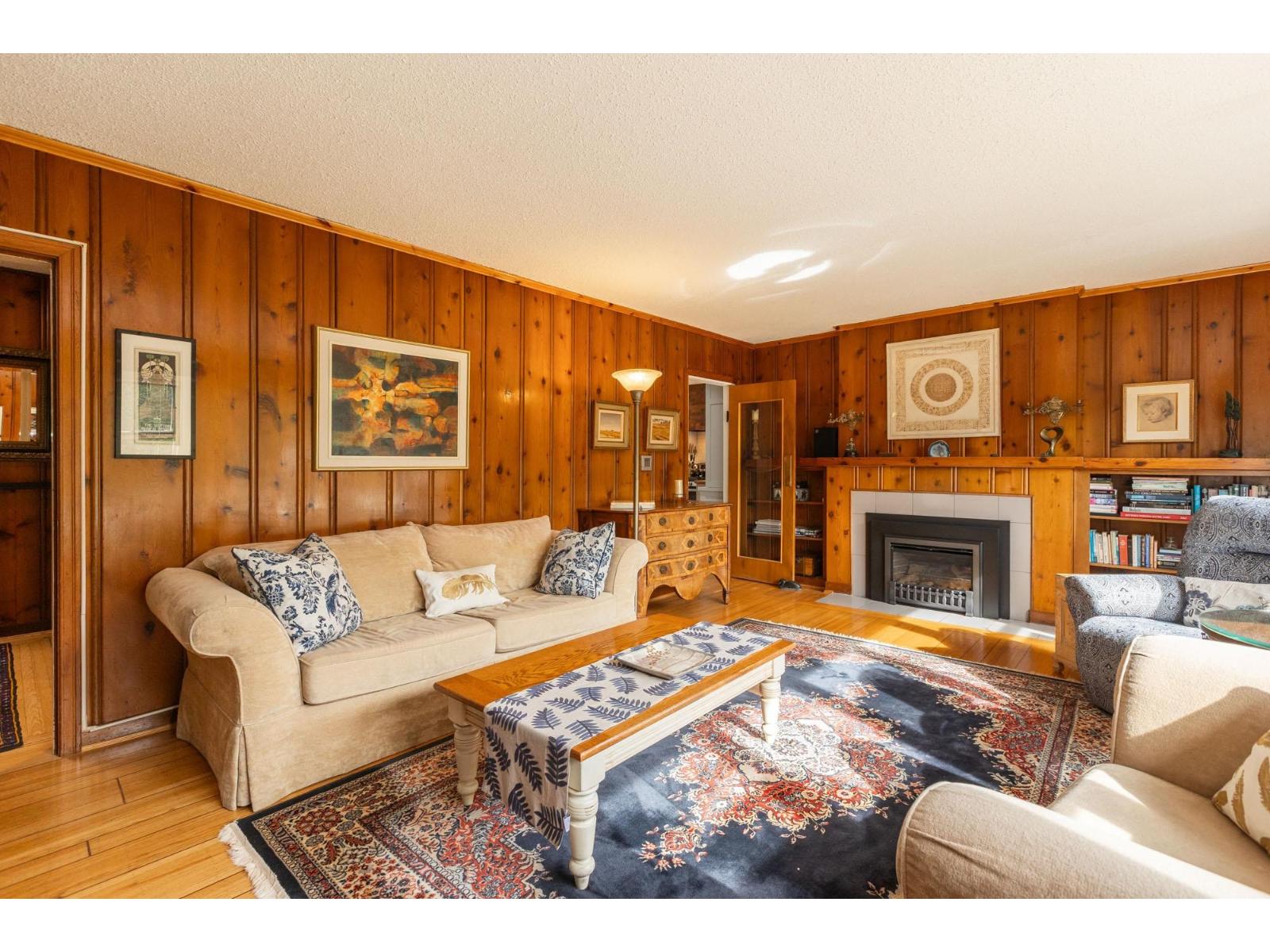 1196 Habgood Street, Surrey, British Columbia  V4B 4W9 - Photo 12 - R3098443