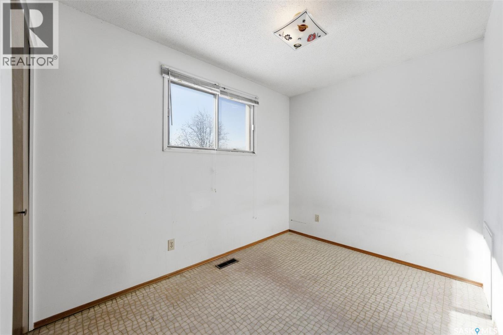 224 Waterloo Crescent, Saskatoon, Saskatchewan  S7H 4G5 - Photo 16 - SK030194