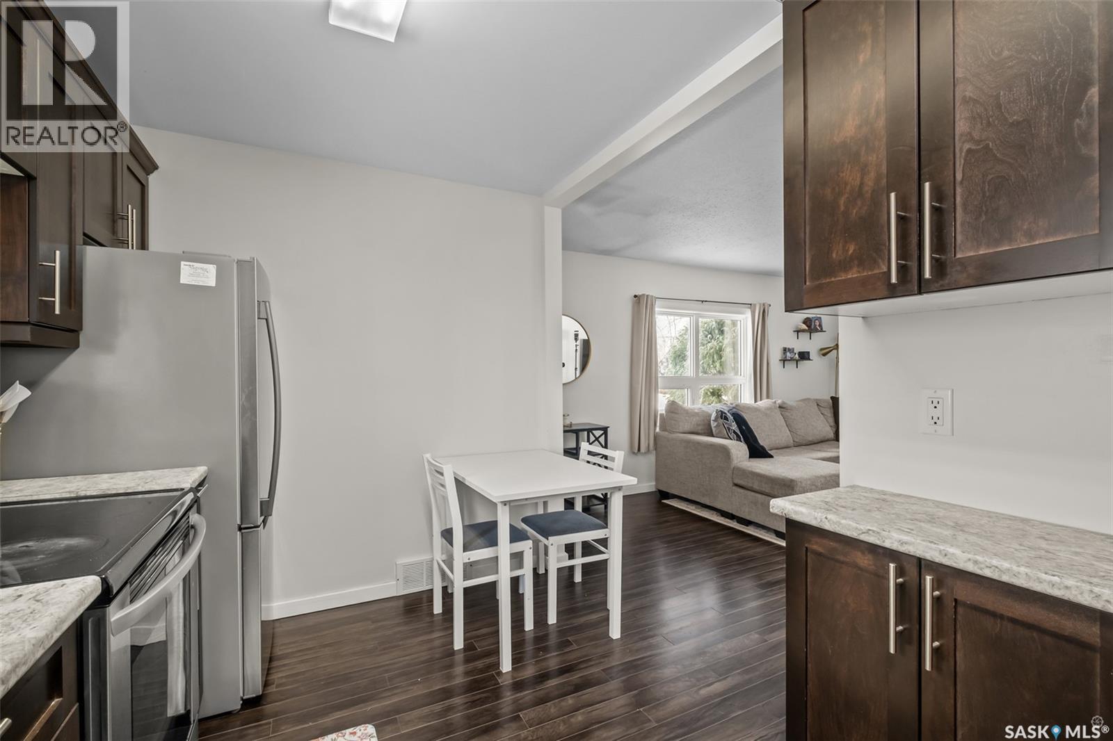 155 24th Street E, Prince Albert, Saskatchewan  S6V 1R6 - Photo 10 - SK030134