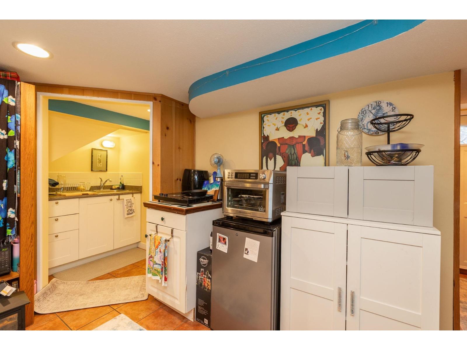 1196 Habgood Street, Surrey, British Columbia  V4B 4W9 - Photo 27 - R3098443