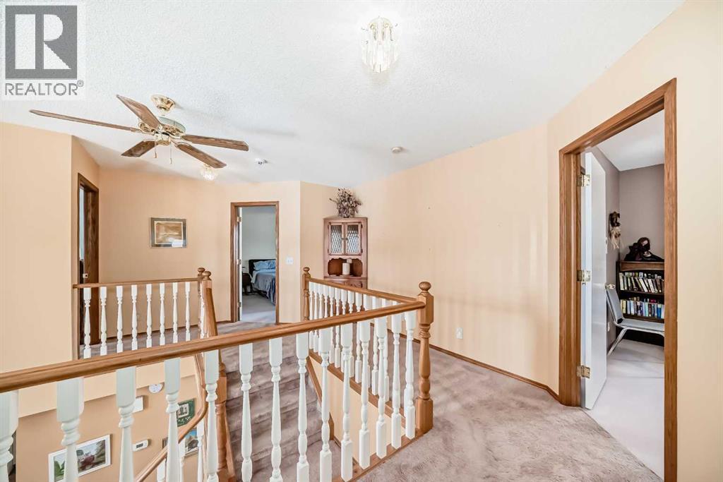 107 Hawkmount Heights Nw, Calgary, Alberta  T3G 3S5 - Photo 31 - A2290848