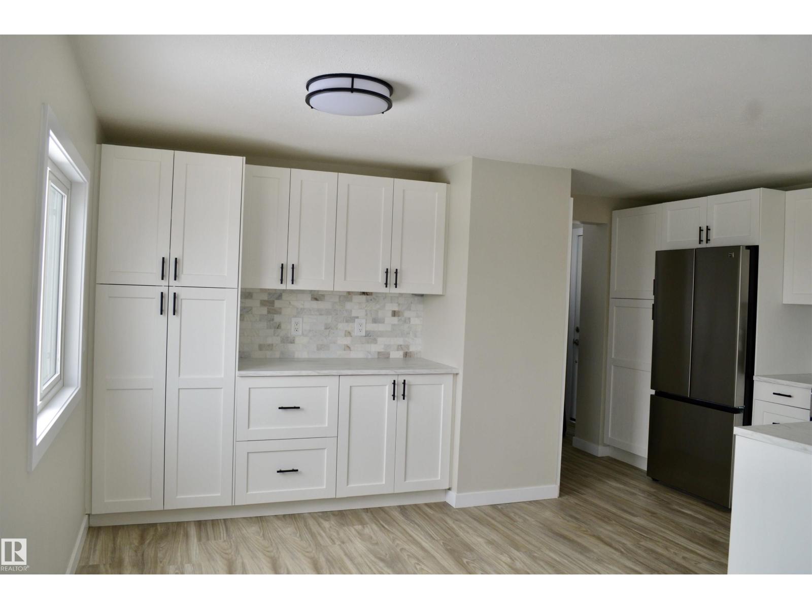 735 Parkland Brook, Rural Parkland County, Alberta  T7X 3N3 - Photo 4 - E4476874