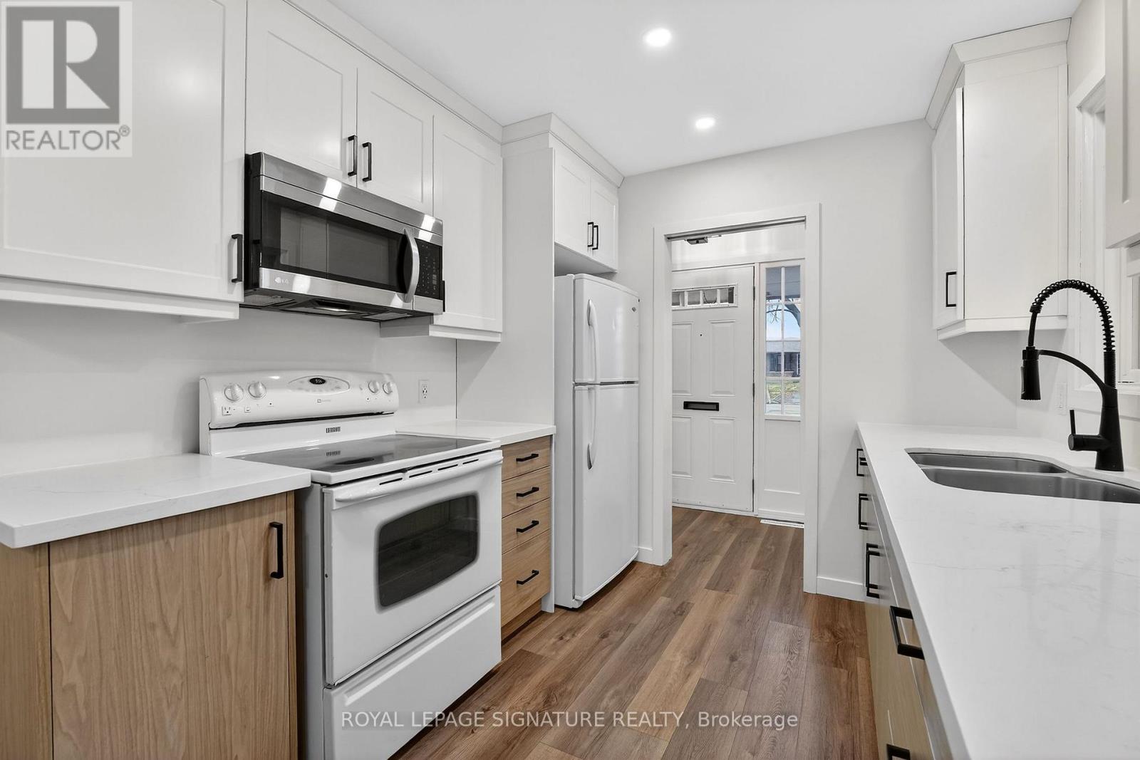 55 Burness Drive, St. Catharines, Ontario  L2P 1J4 - Photo 11 - X12871494