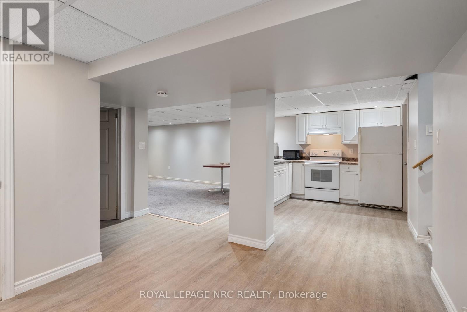 Lower - 11 Broadmore Avenue, St. Catharines, Ontario  L2M 6A4 - Photo 9 - X12871516