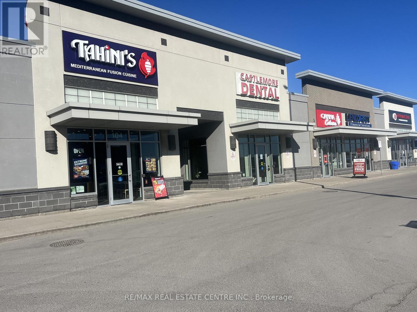 4 - 516 Centennial Parkway N, Hamilton, Ontario  L8E 0G2 - Photo 3 - X12871574