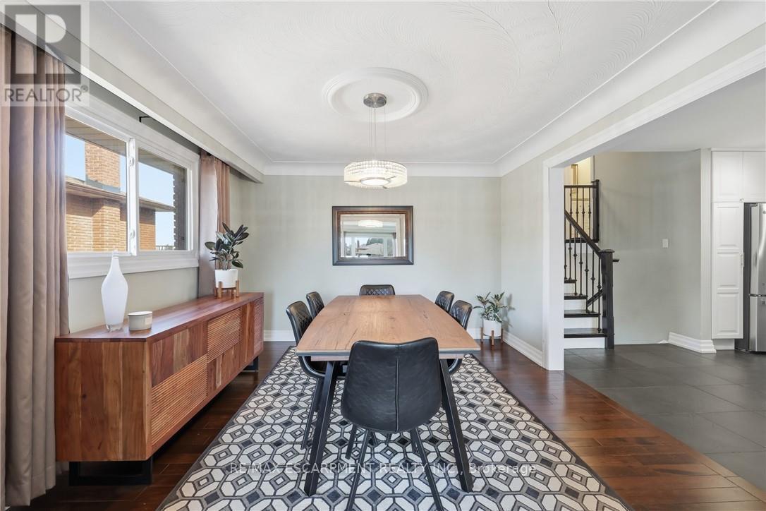 14 Atkins Drive, Hamilton, Ontario  L9C 6S1 - Photo 13 - X12871642