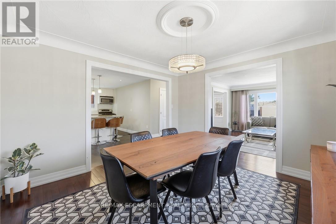 14 Atkins Drive, Hamilton, Ontario  L9C 6S1 - Photo 15 - X12871642