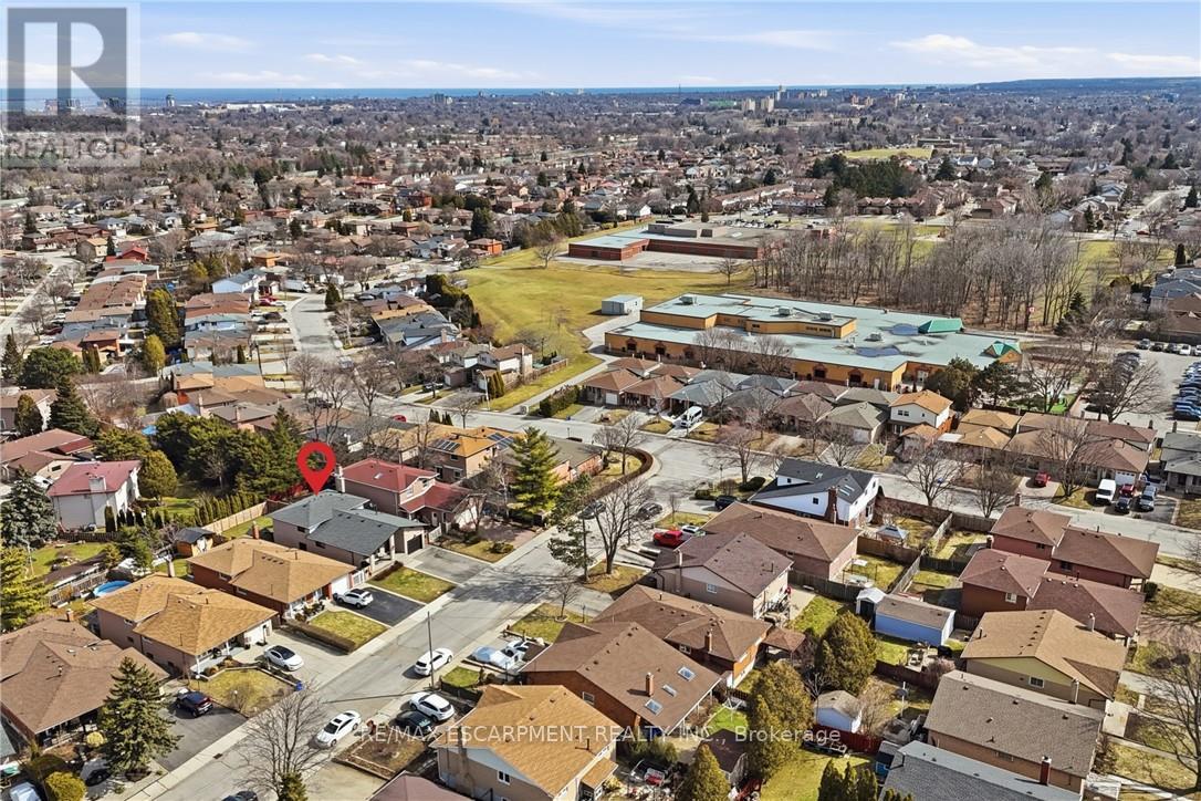 14 Atkins Drive, Hamilton, Ontario  L9C 6S1 - Photo 43 - X12871642