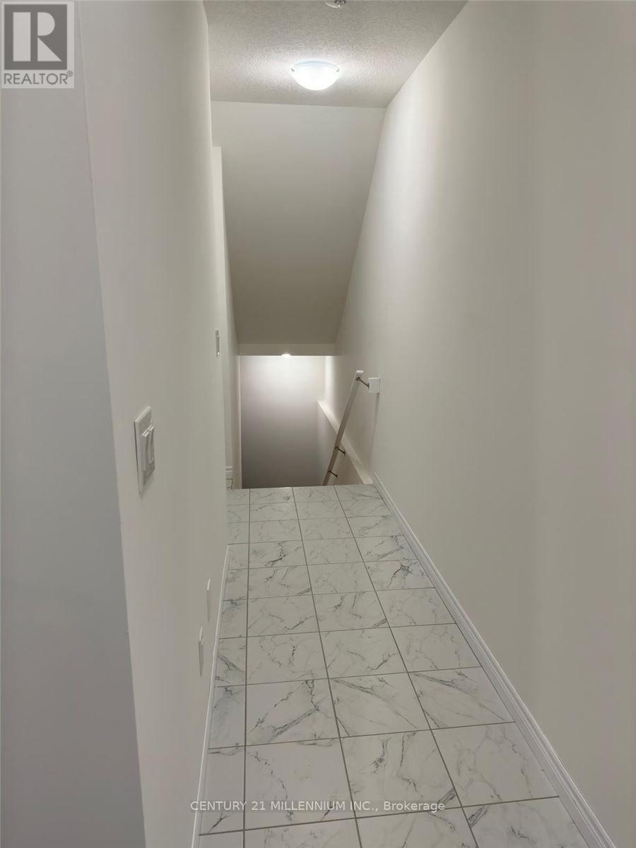 7 Alayche Trail, Welland, Ontario  L3C 0J7 - Photo 20 - X12871652