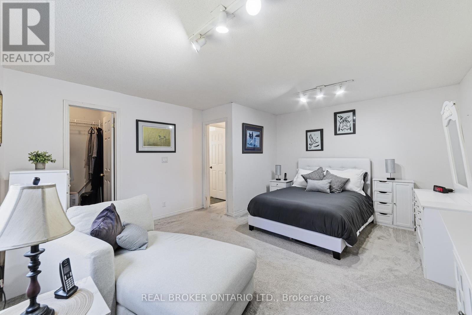 1378 Upper Wellington Street, Hamilton, Ontario  L9A 3S9 - Photo 27 - X12871656