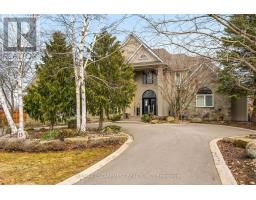 15 PALOMINO DRIVE, Hamilton, Ontario