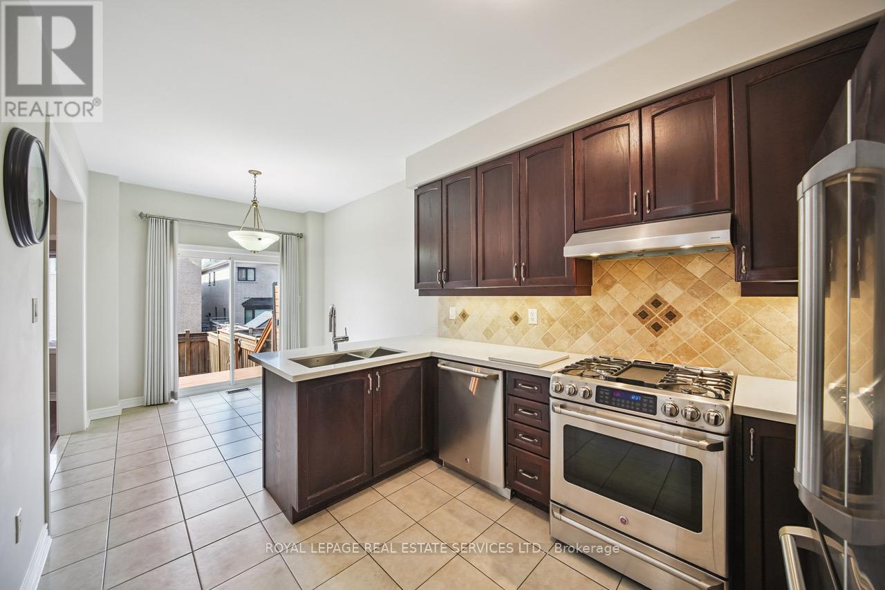 48 Manordale Crescent, Vaughan, Ontario  L4H 0T7 - Photo 11 - N12871512