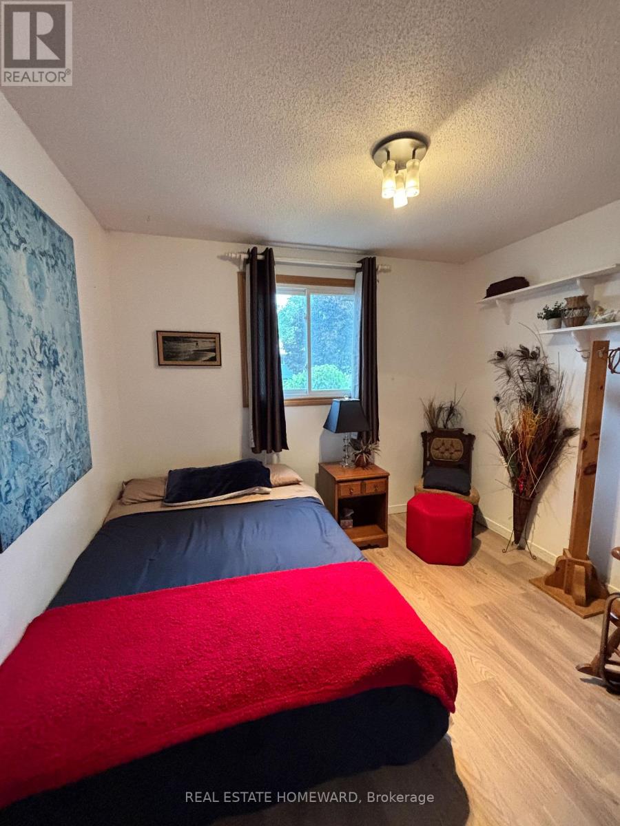 35 Bleeker Avenue, Quinte West (Trenton Ward), Ontario  K8V 5Y2 - Photo 20 - X12731268