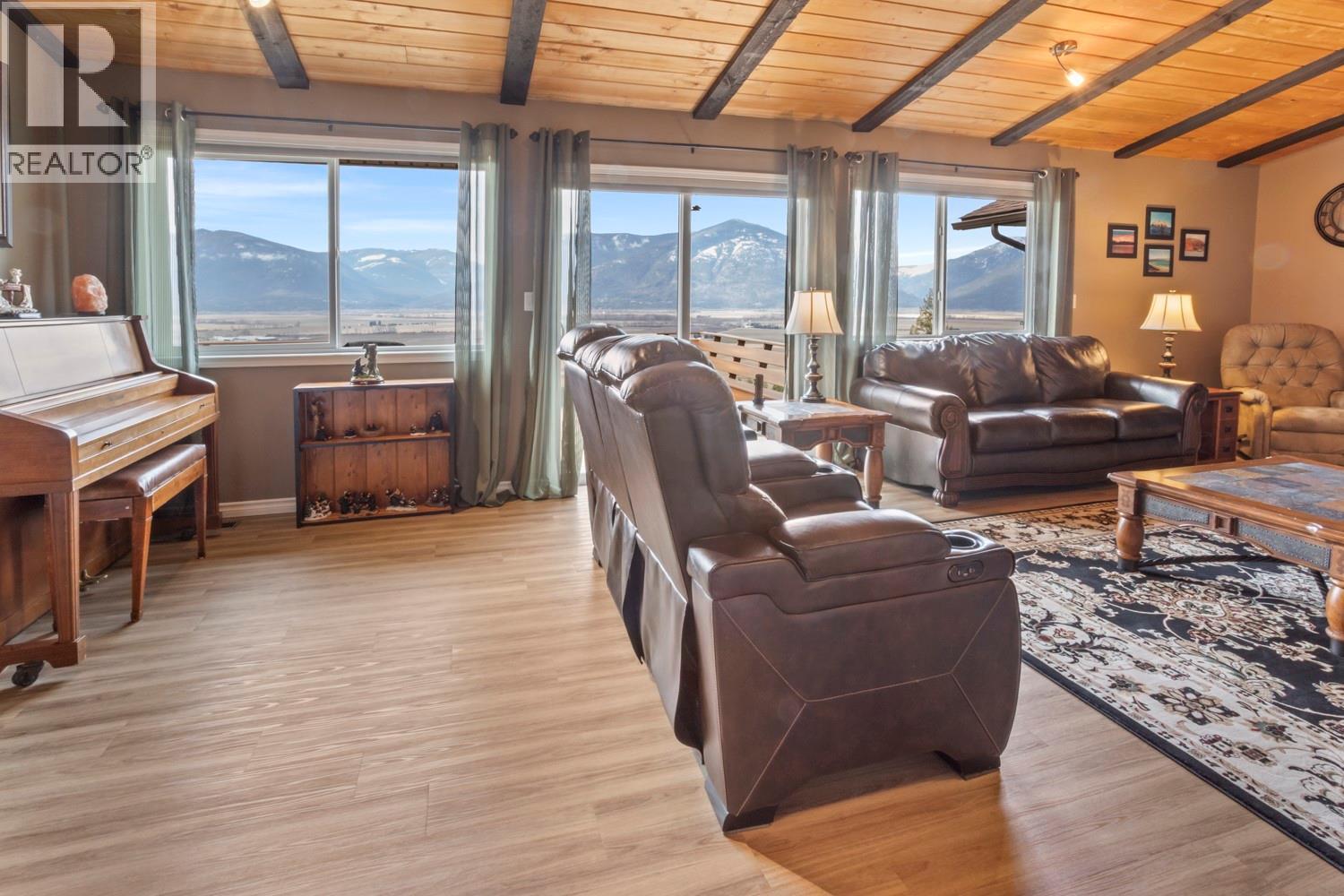 2715 3a Highway, Wynndel, British Columbia V0B 1G8 - Photo 13 - 10374308