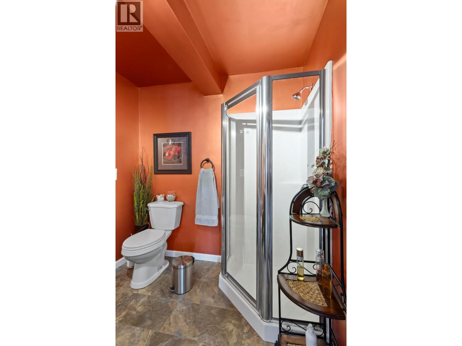 2715 3a Highway, Wynndel, British Columbia V0B 1G8 - Photo 21 - 10374308