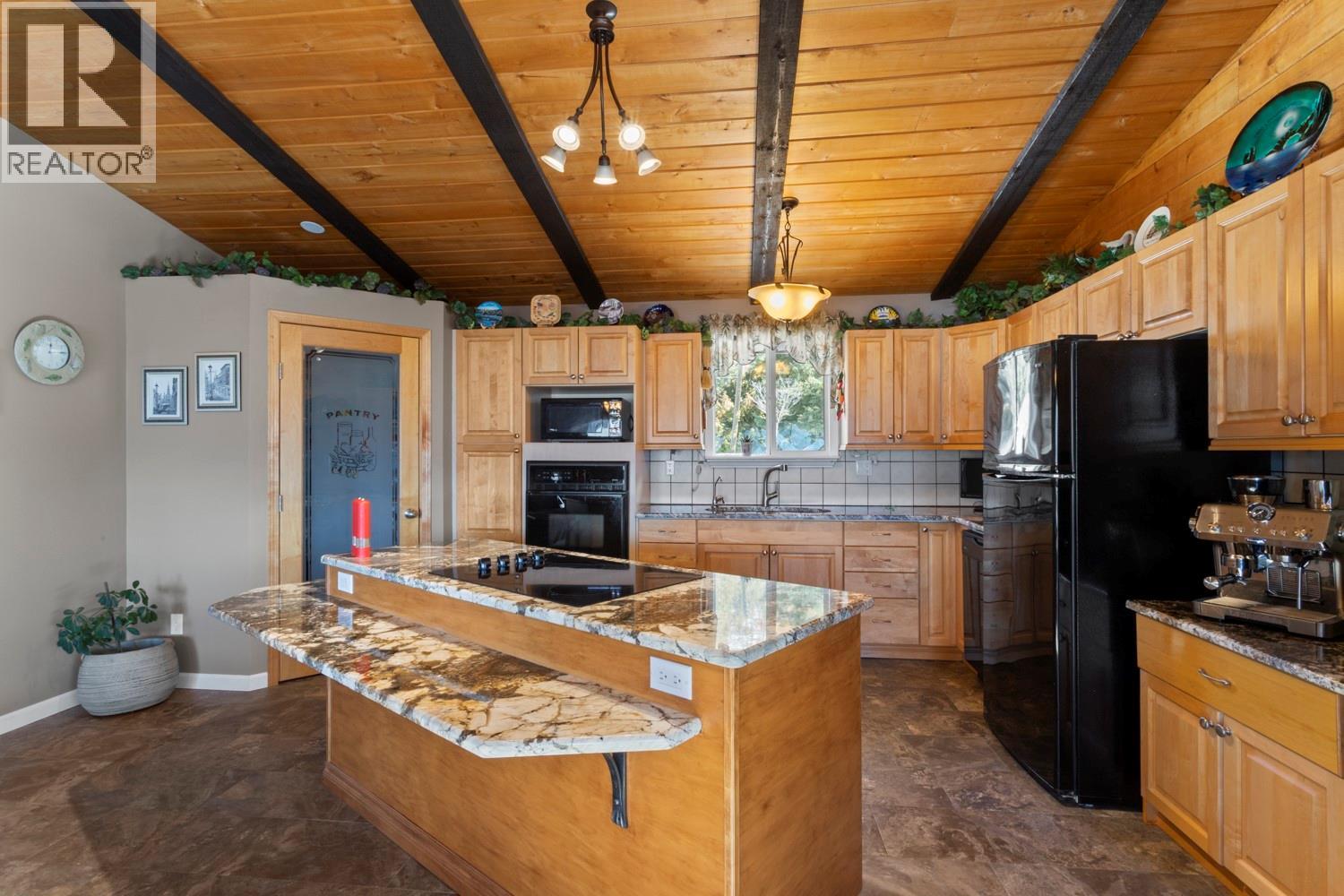 2715 3a Highway, Wynndel, British Columbia V0B 1G8 - Photo 5 - 10374308