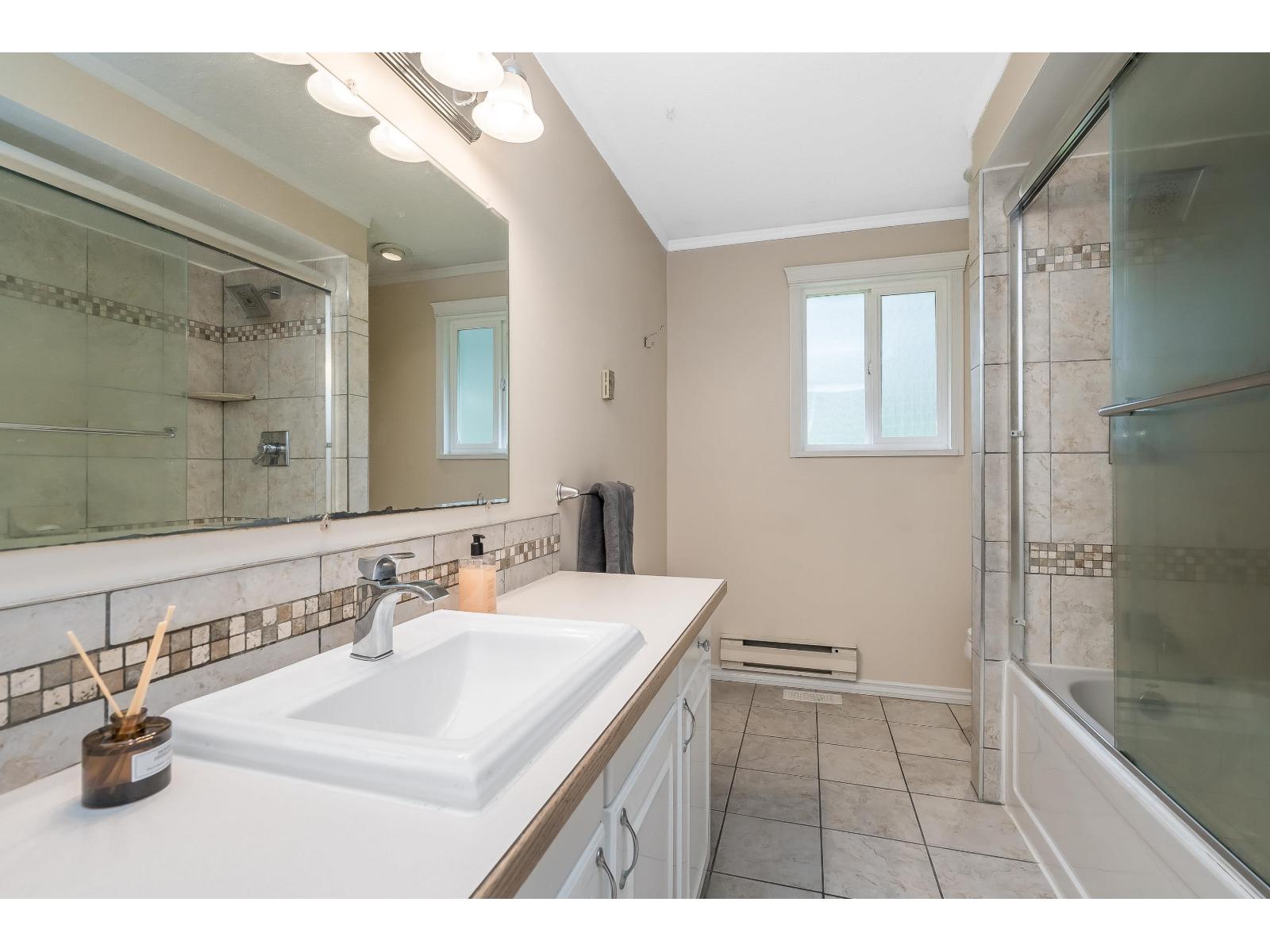 3682 207b Street, Langley, British Columbia  V3A 2G4 - Photo 30 - R3098049