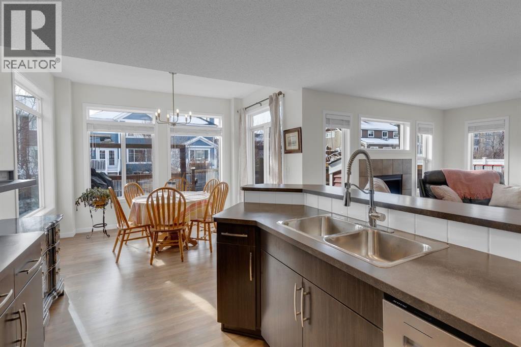 429 River Heights Drive, Cochrane, Alberta  T4C 0J3 - Photo 10 - A2290010