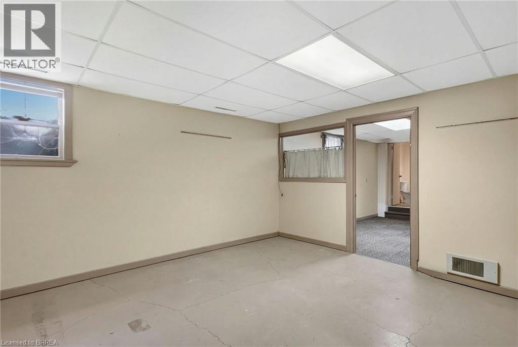 211 W Birmingham Street W, Mount Forest, Ontario  N0G 2L1 - Photo 28 - 40808179