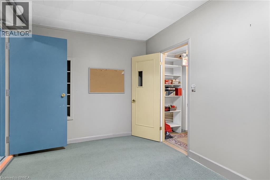 211 W Birmingham Street W, Mount Forest, Ontario  N0G 2L1 - Photo 31 - 40808179