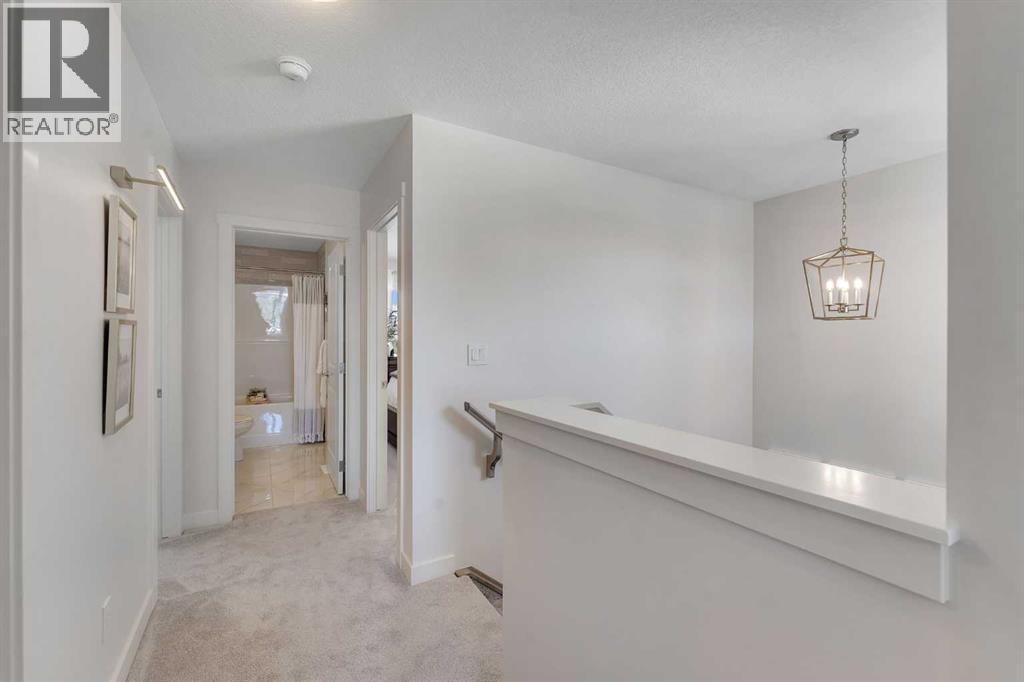 937 Bayview Heights, Airdrie, Alberta  T4B 5M6 - Photo 22 - A2292159