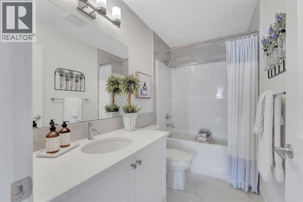 937 Bayview Heights, Airdrie, Alberta  T4B 5M6 - Photo 31 - A2292159