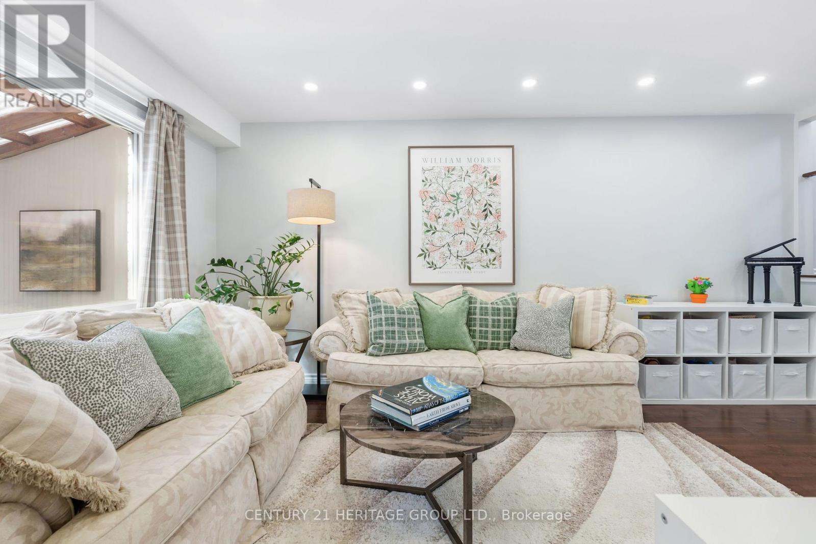 158 Patterson Street, Newmarket, Ontario  L3Y 4Y8 - Photo 8 - N12841280