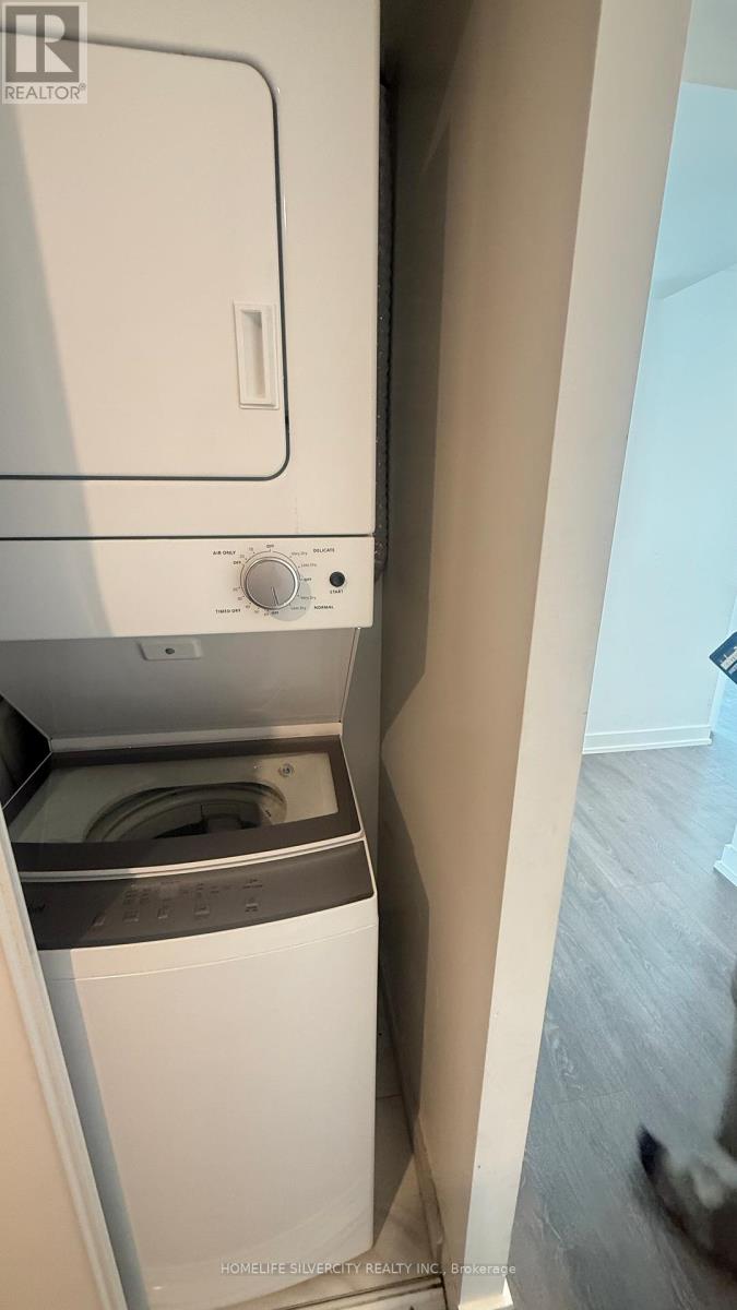 507 - 370 Martha Street, Burlington, Ontario  L6R 0G9 - Photo 18 - W12810188