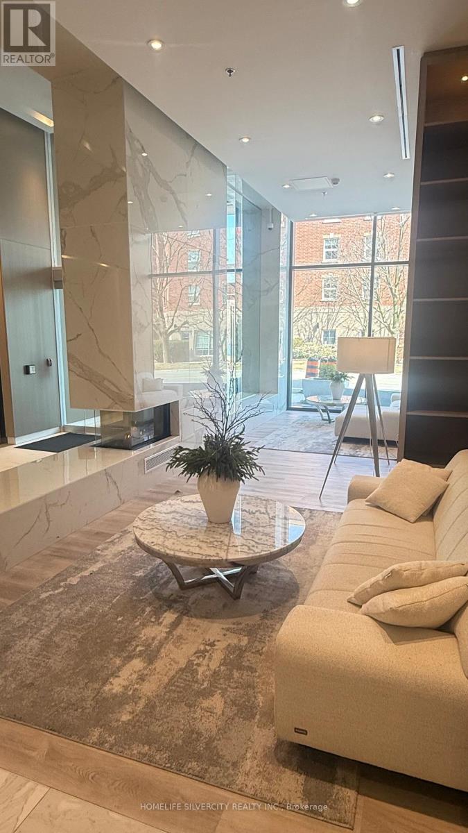 507 - 370 Martha Street, Burlington, Ontario  L6R 0G9 - Photo 5 - W12810188