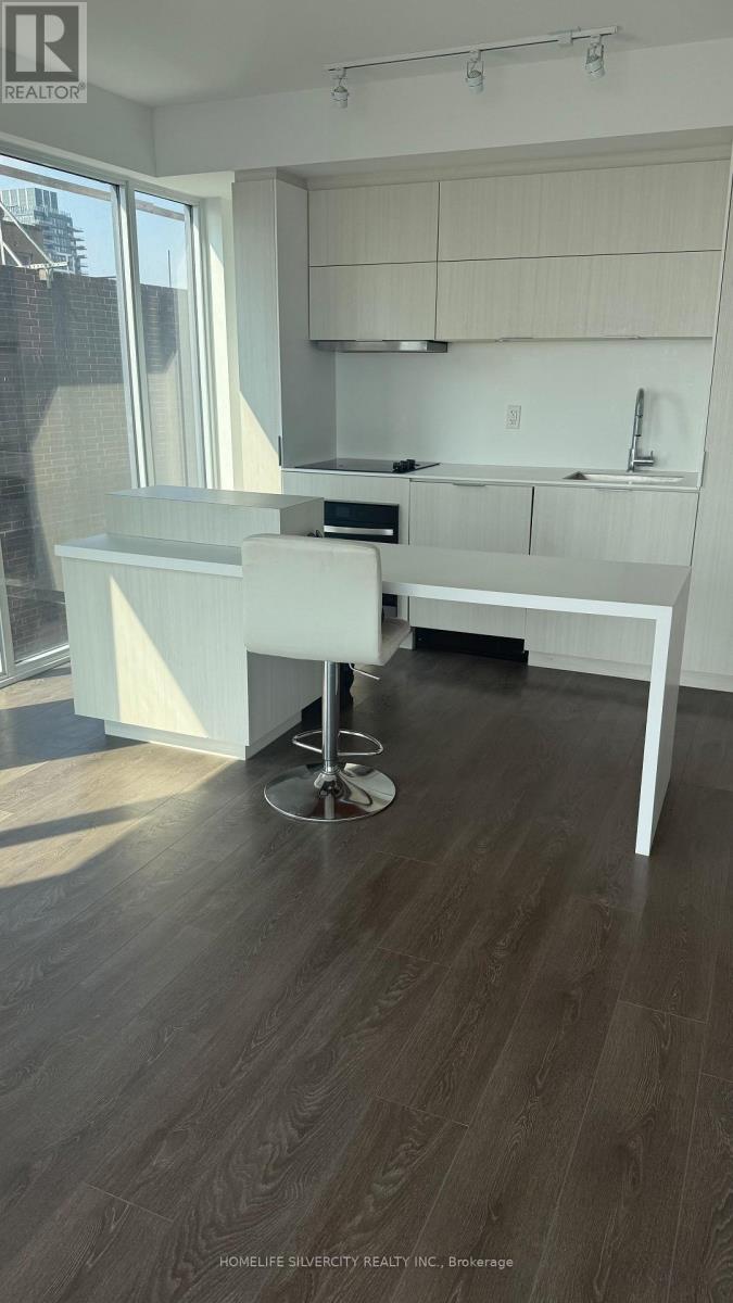 507 - 370 Martha Street, Burlington, Ontario  L6R 0G9 - Photo 8 - W12810188