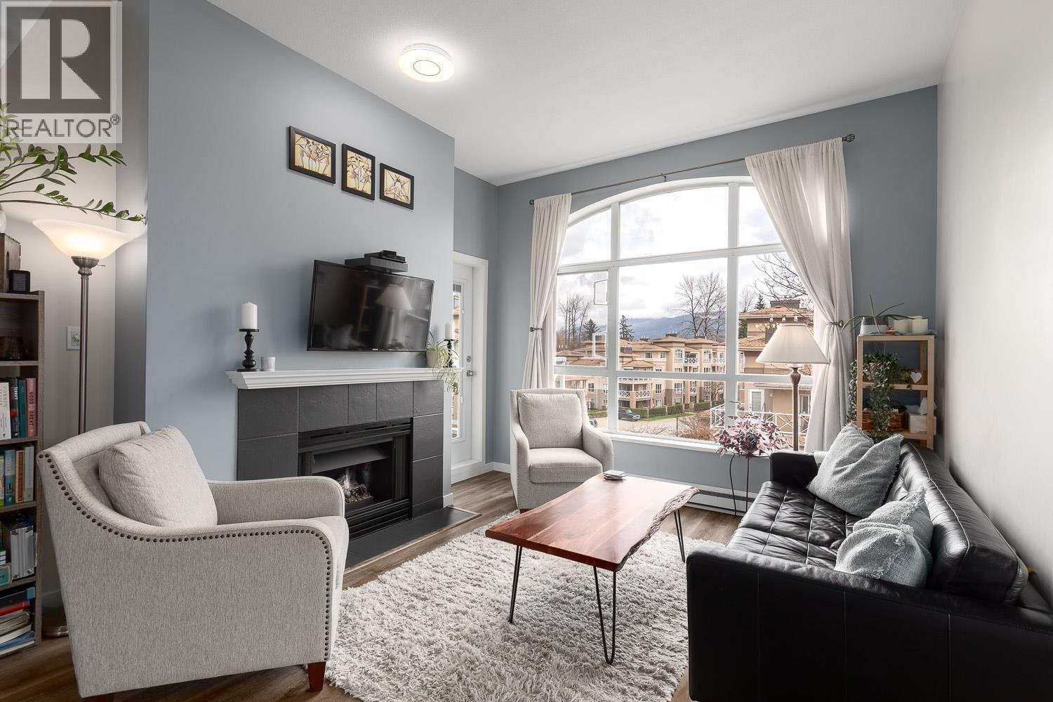 402 2559 PARKVIEW LANE, Port Coquitlam, British Columbia