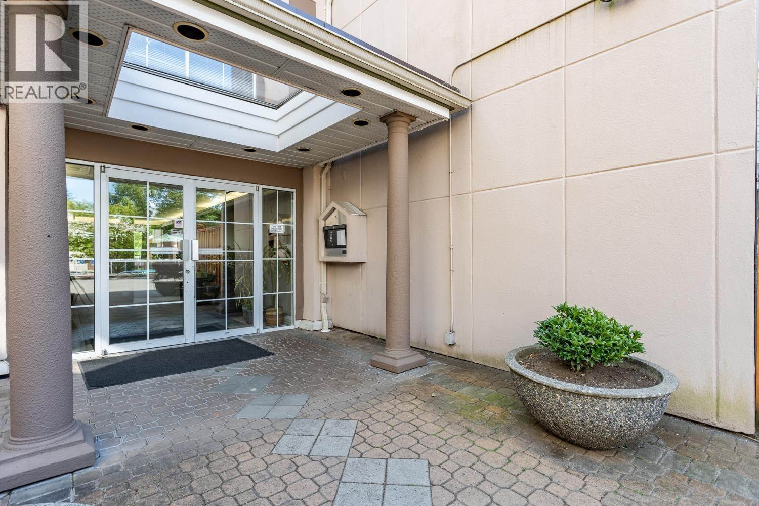 401 2678 Dixon Street, Port Coquitlam, British Columbia  V3C 6L7 - Photo 3 - R3098660