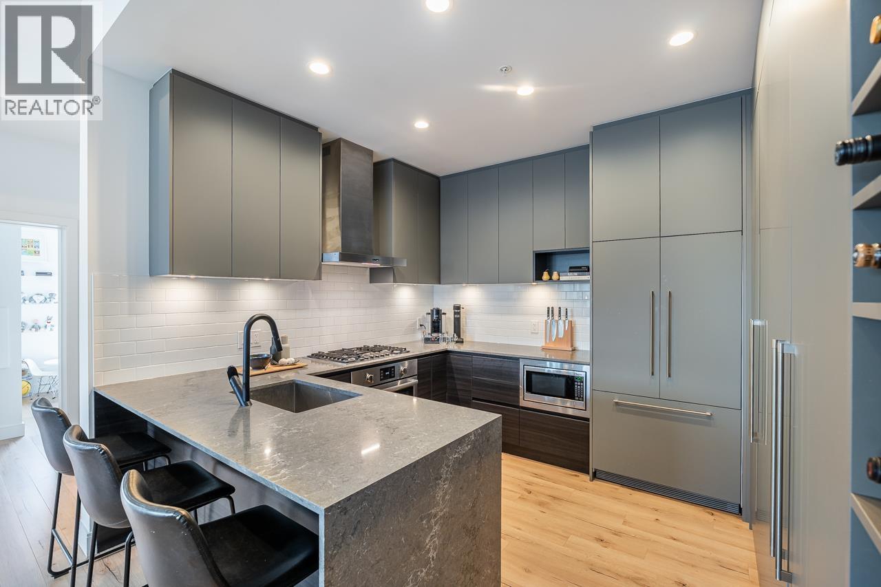 614 55 Klahanie Drive, Port Moody, British Columbia  V3H 0M9 - Photo 8 - R3098663