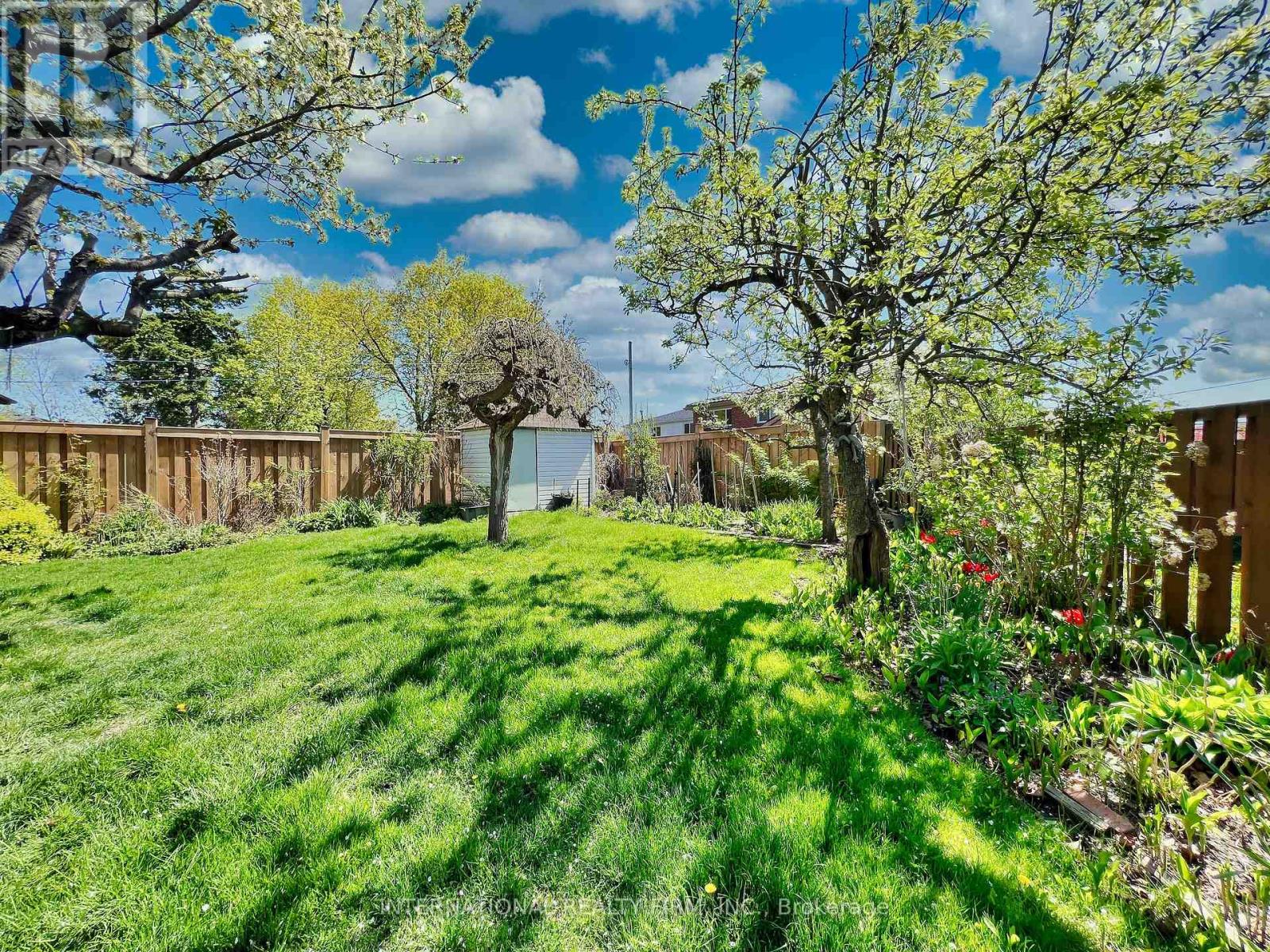 3602 Dunrankin Drive, Mississauga, Ontario  L4T 1V9 - Photo 34 - W12862430